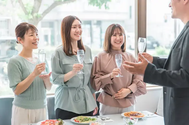 例文あり】上司としての結婚式のスピーチ｜ポイントや注意点を紹介